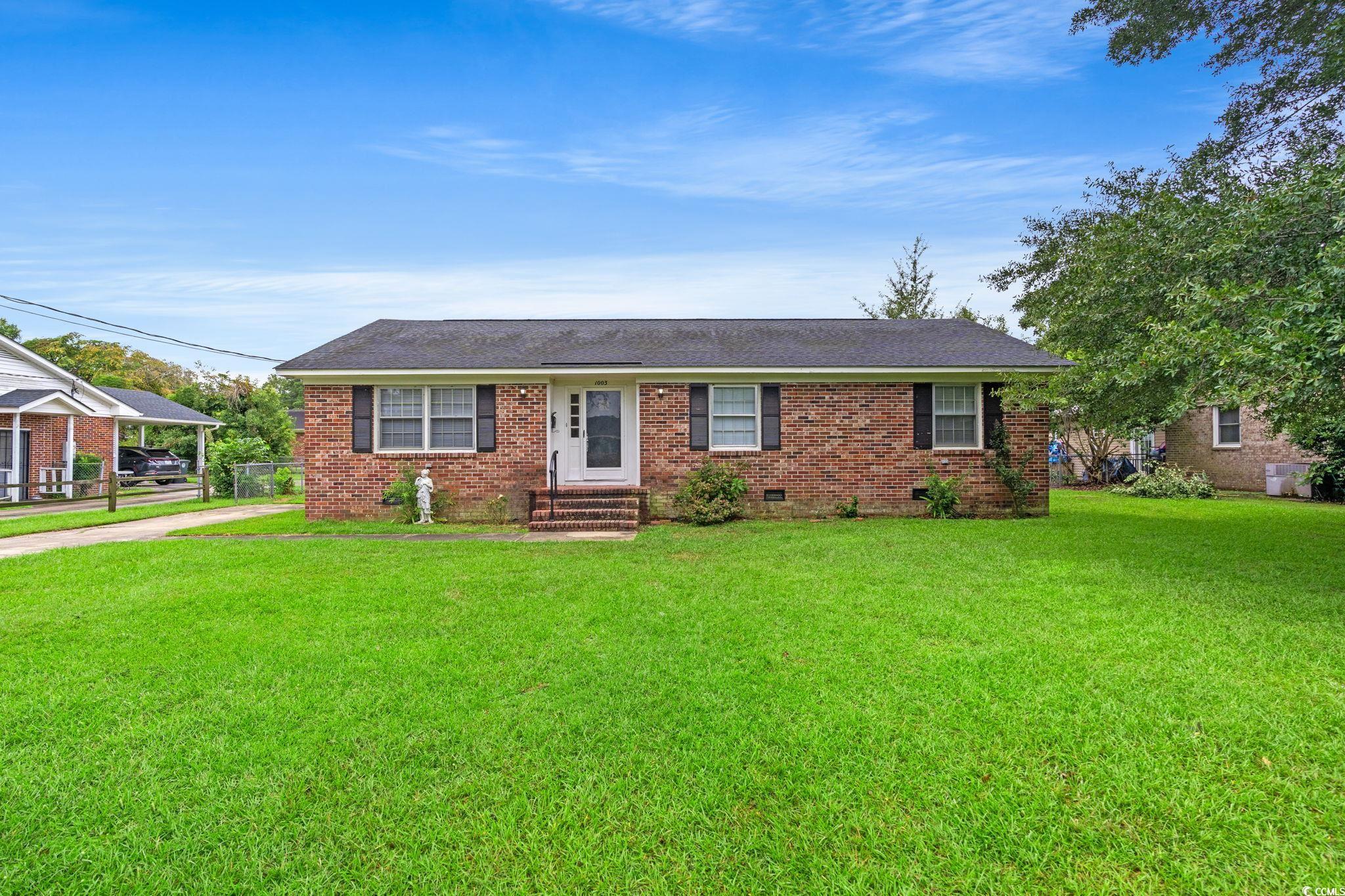 1003 Myrtle St. Mullins, SC 29574