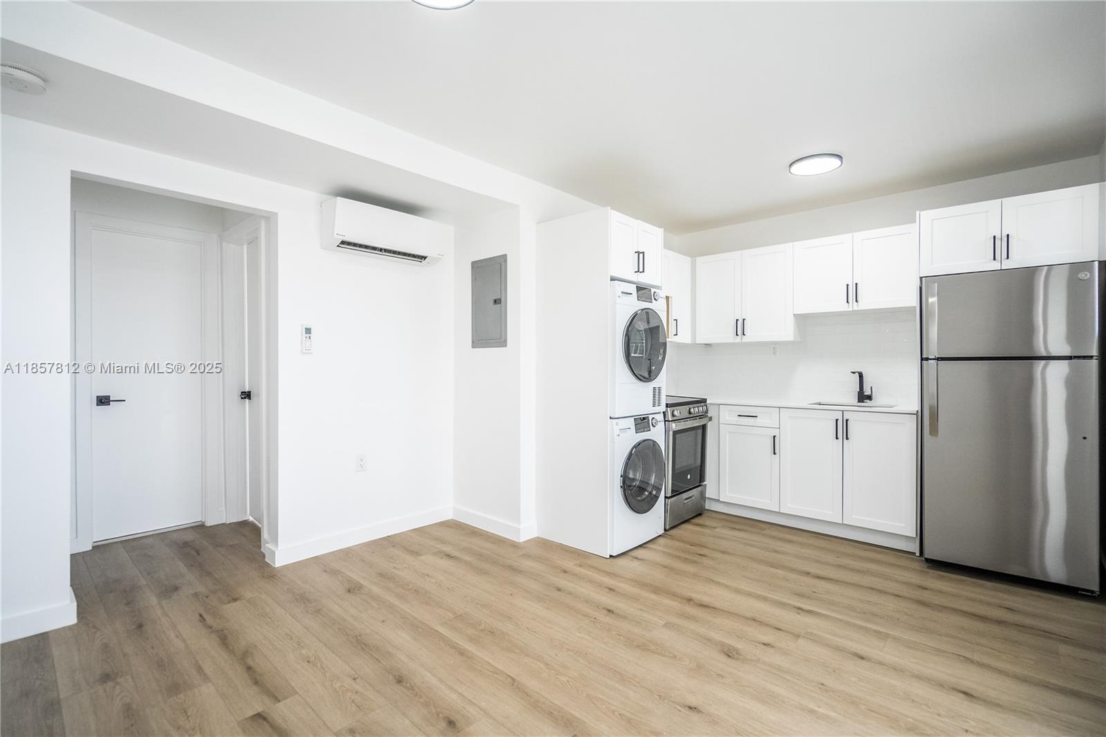 Property photo # 2