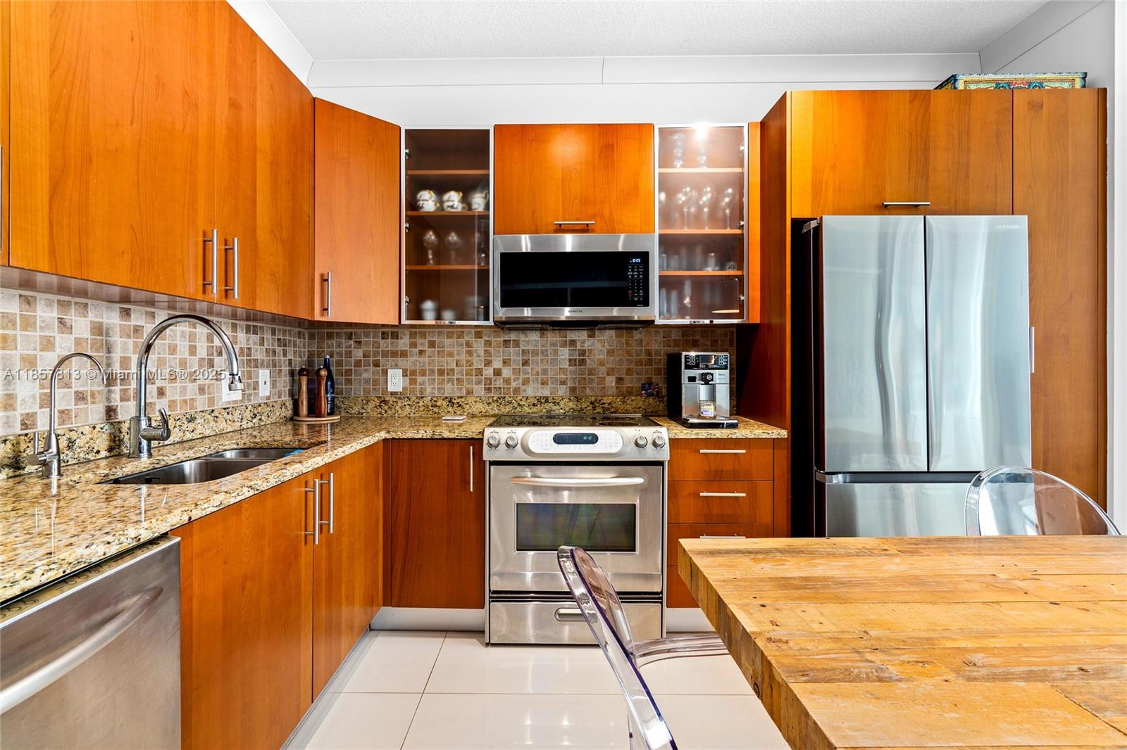Property photo # 9
