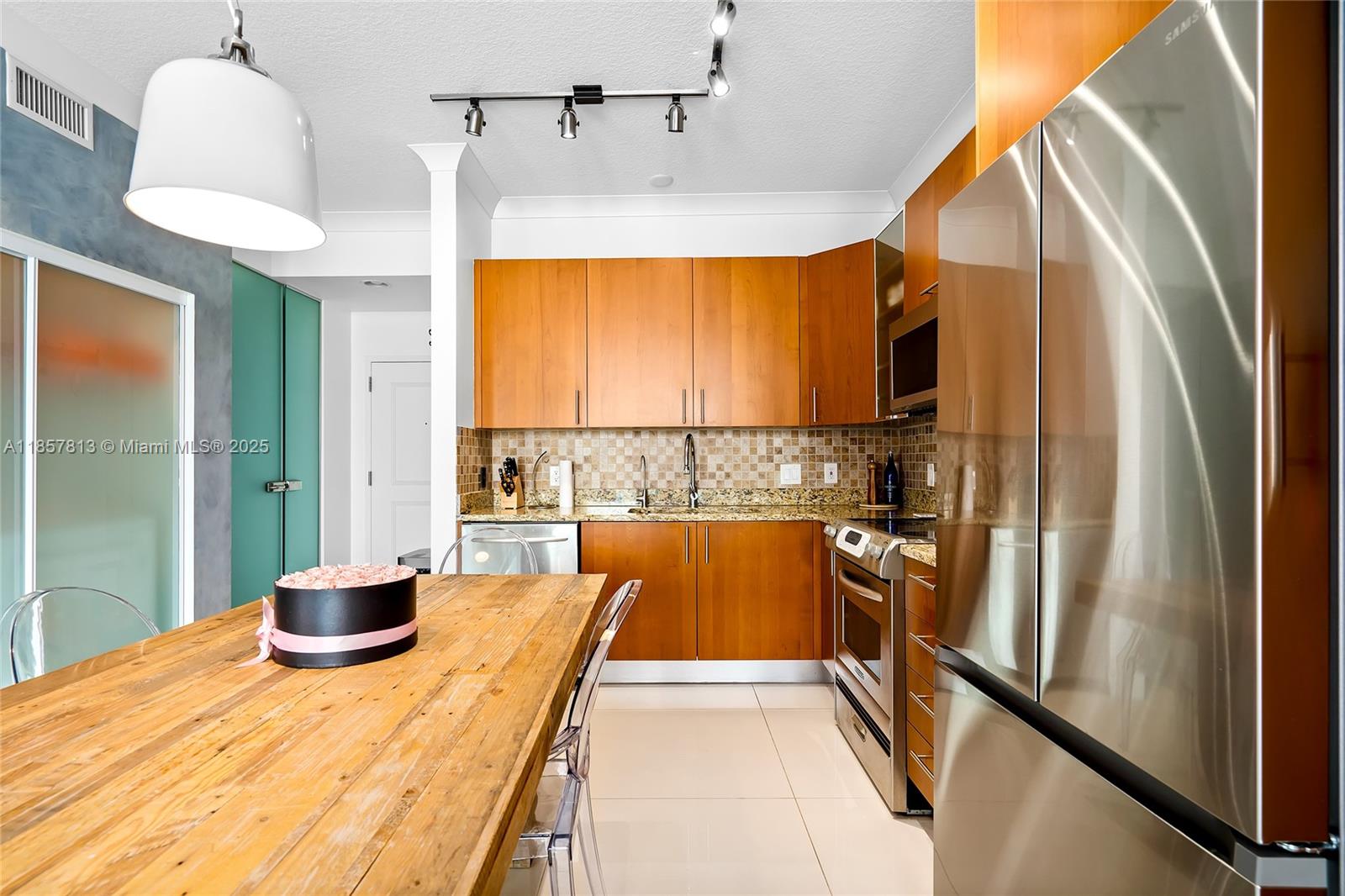 Property photo # 2