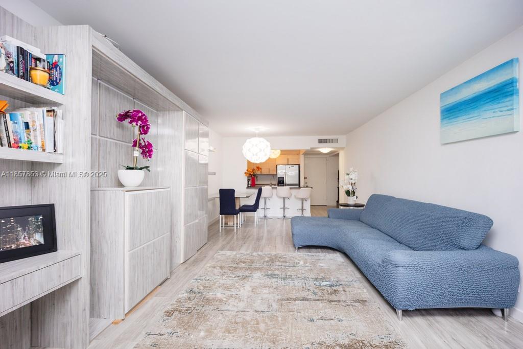 Property photo # 8