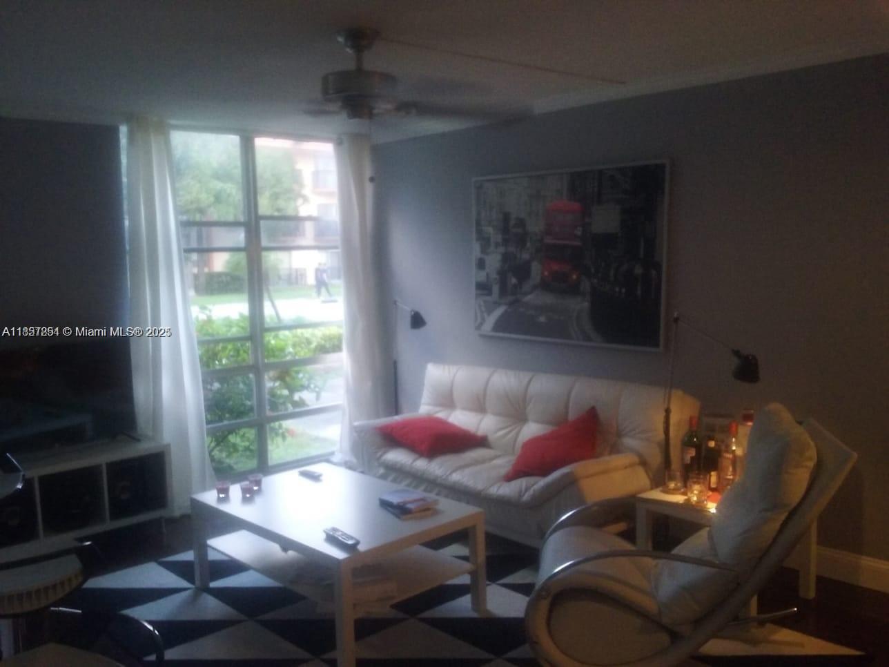 Property photo # 2