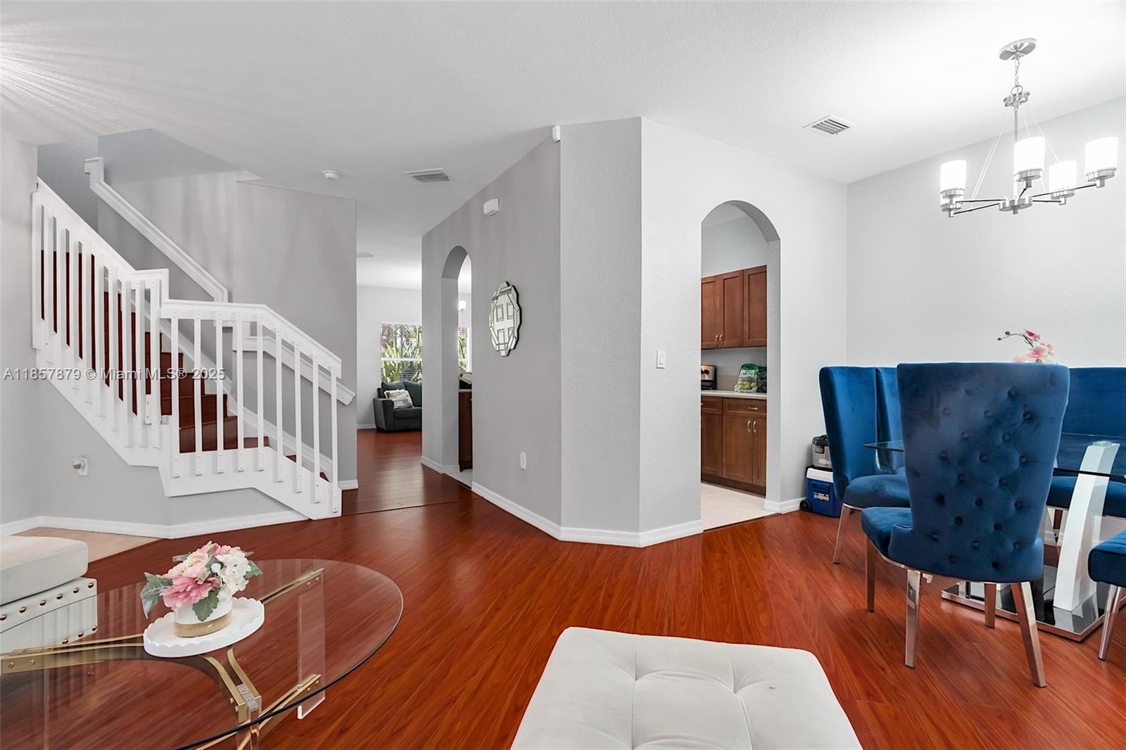 Property photo # 6