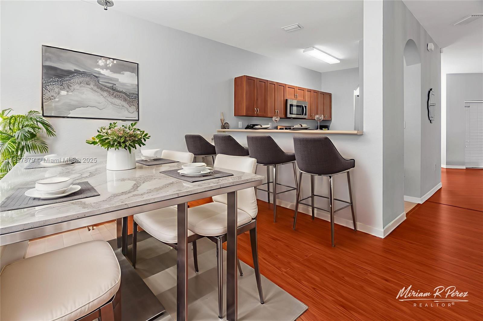 Property photo # 9