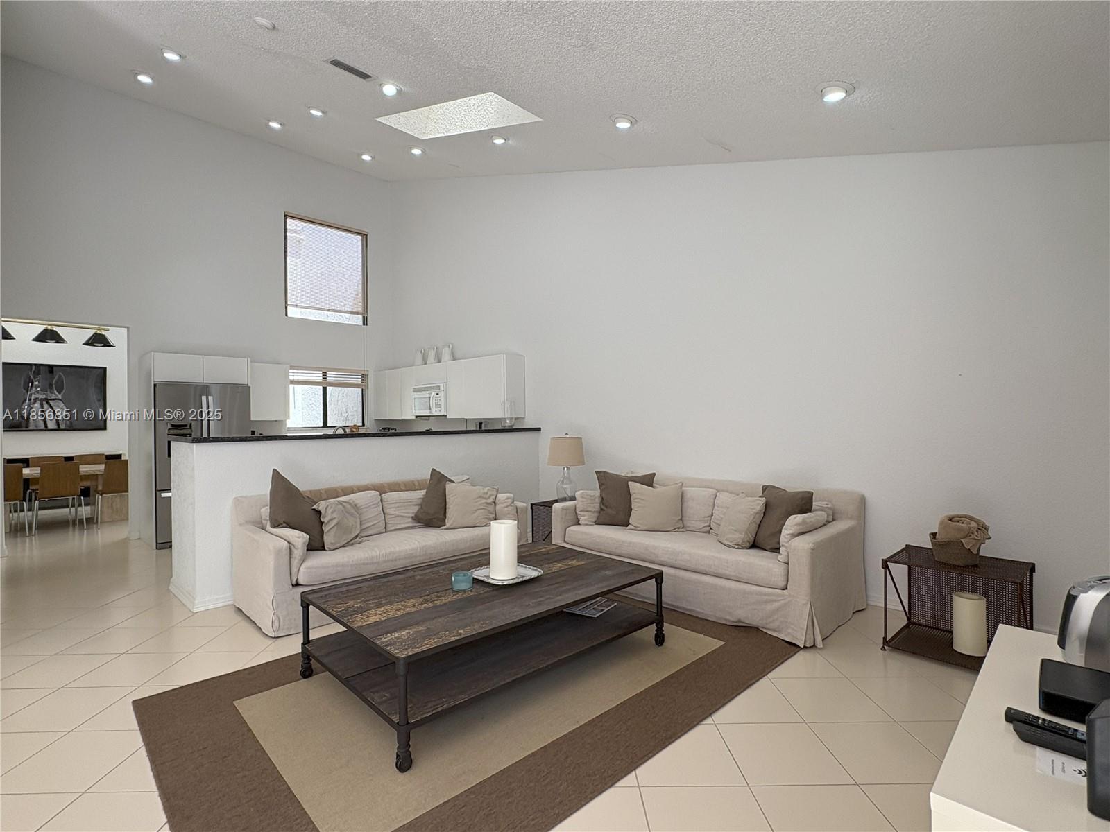 Property photo # 7