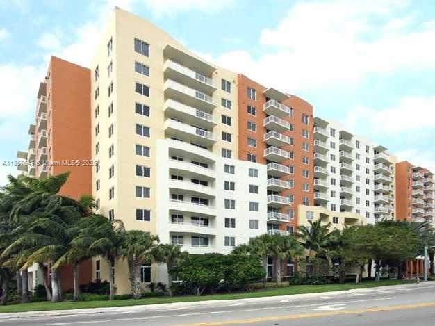 18800 29th Ave Unit 902, Aventura, Florida 33180
