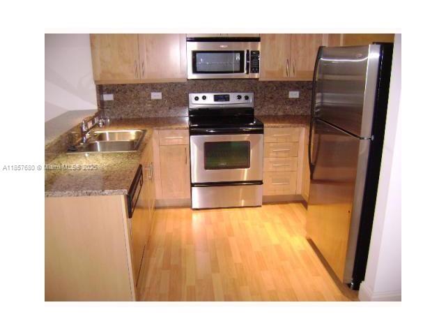 Property photo # 9