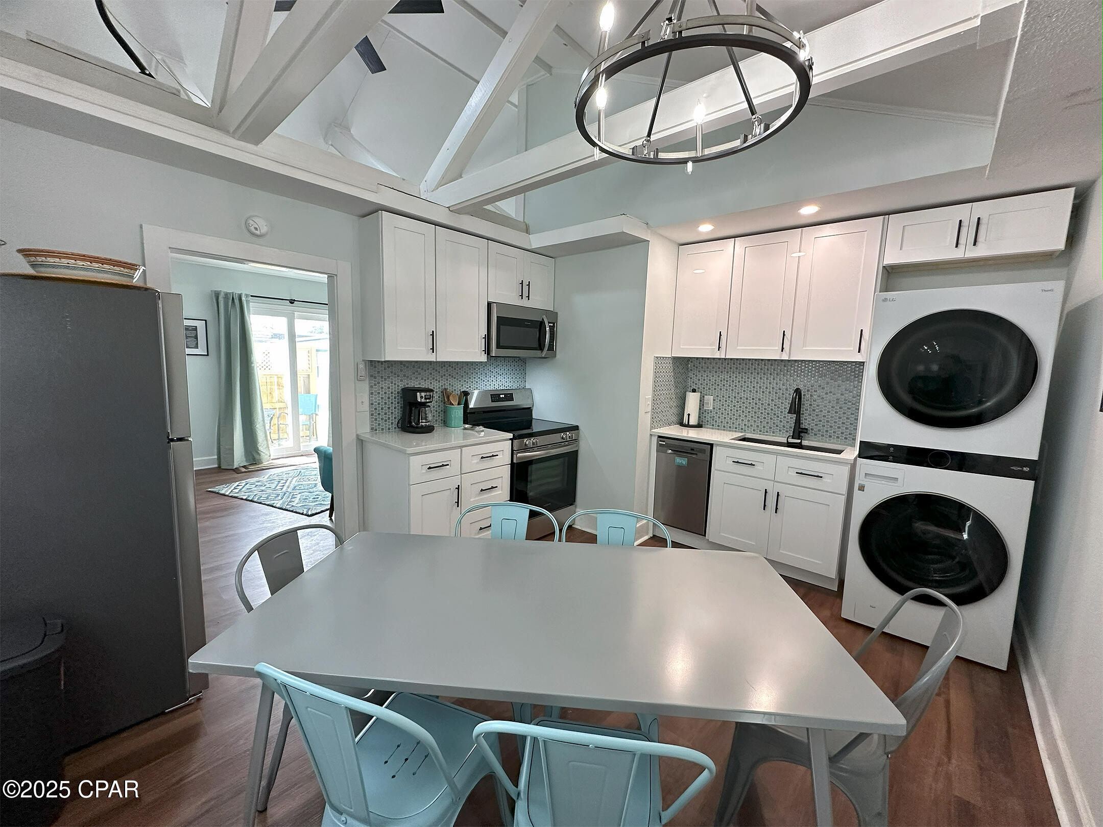 Image 3 For 1415 Buena Vista Boulevard
