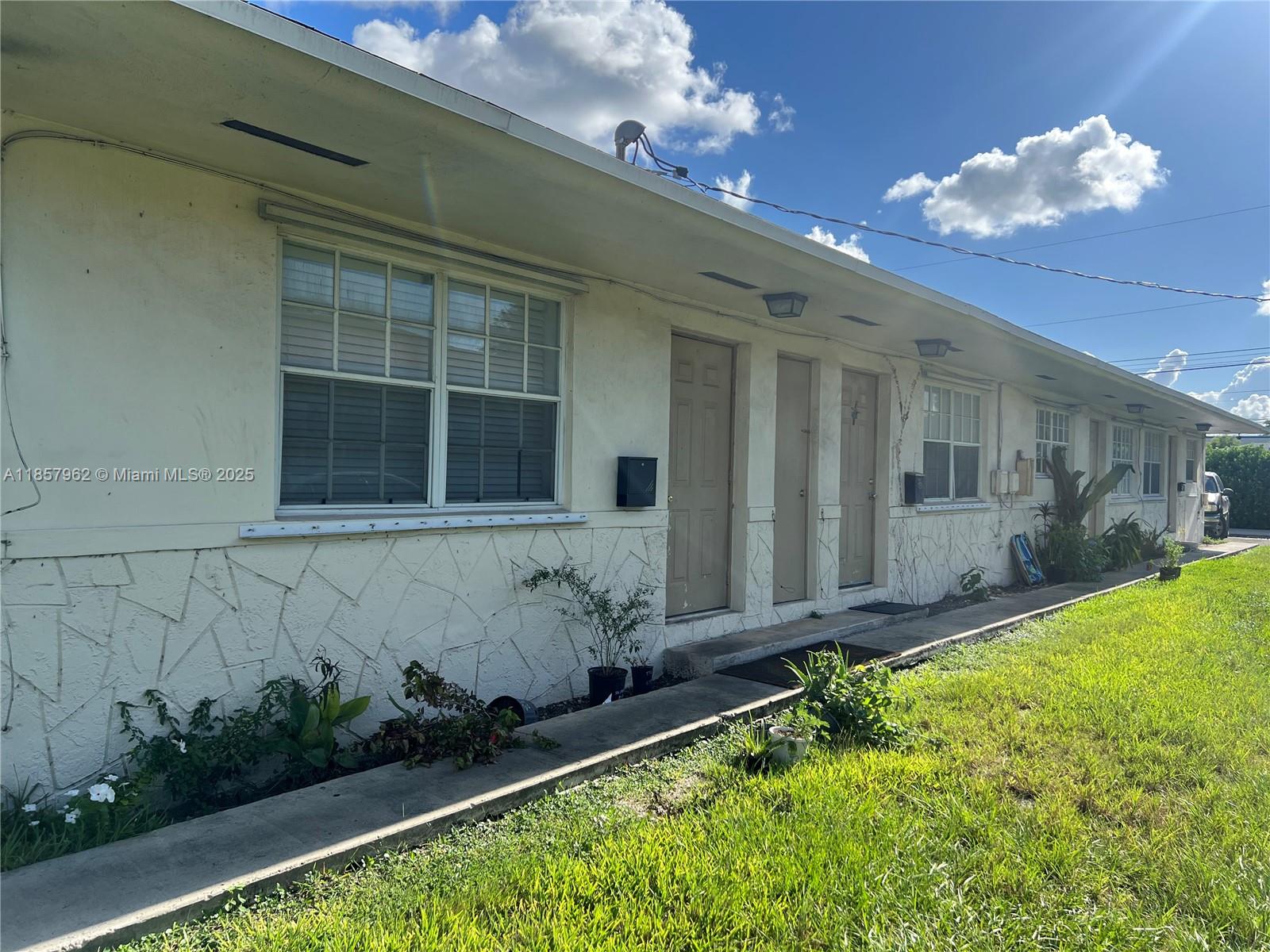 Property photo # 6