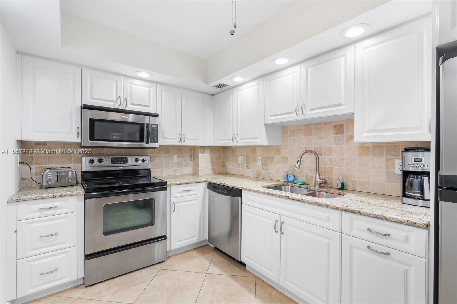 Property photo # 8