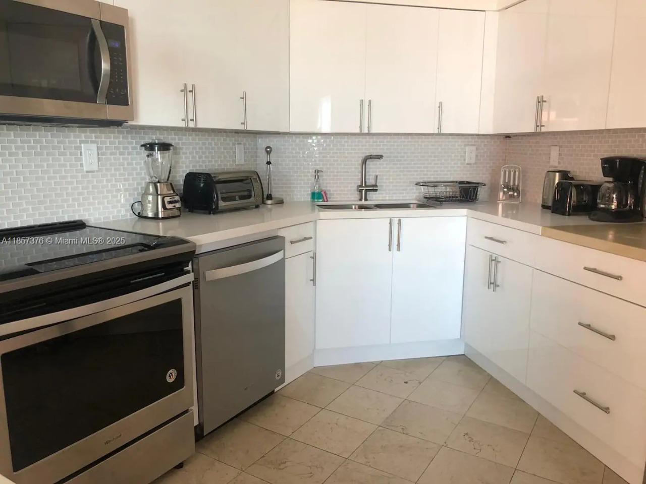 Property photo # 6