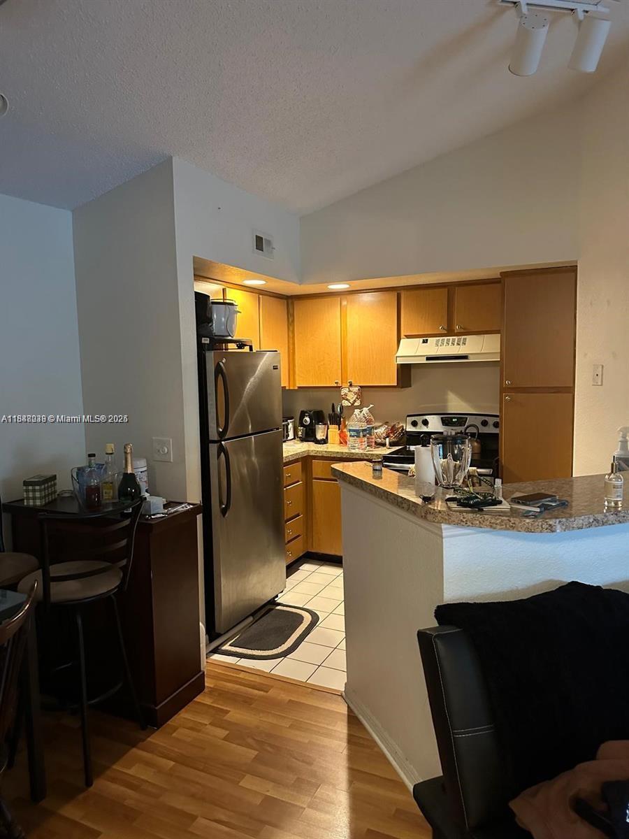 Property photo # 2