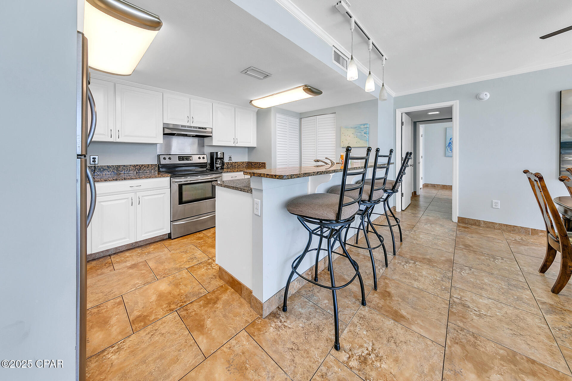 Image 8 For 17351 Front Beach Road W602
