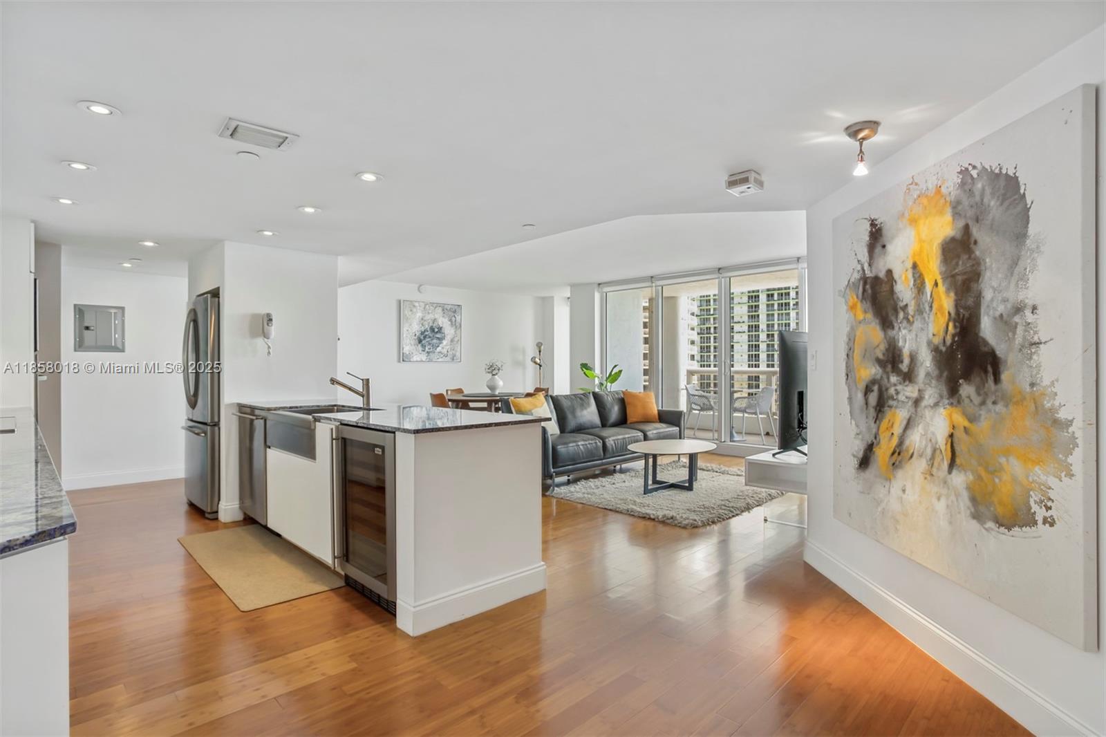 Property photo # 0