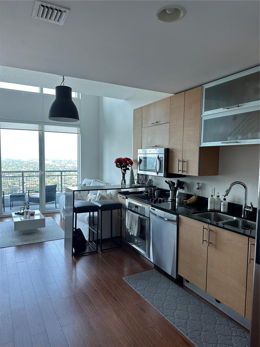 Property photo # 8