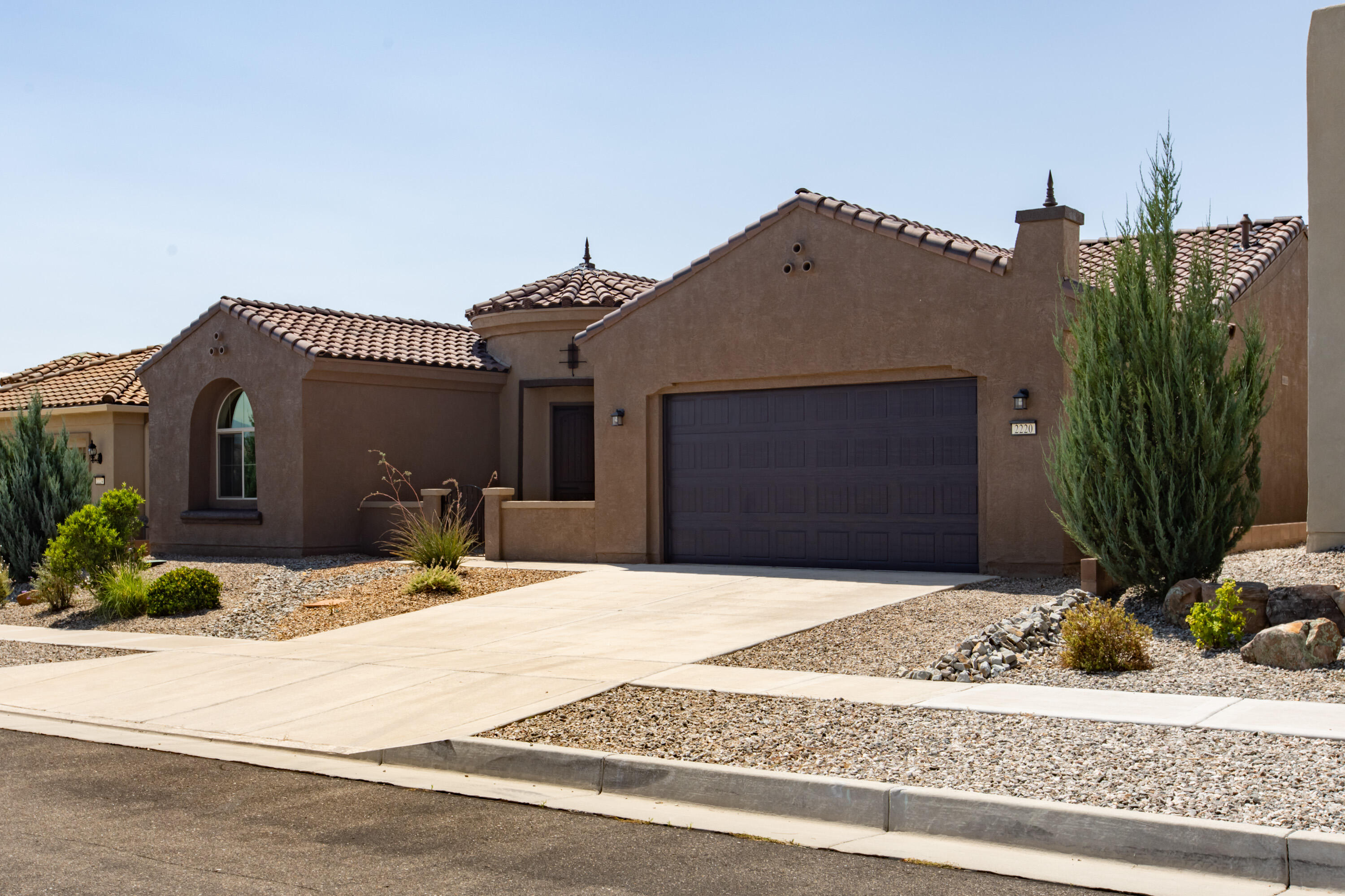 2220 CEBOLLA CREEK Way NW 