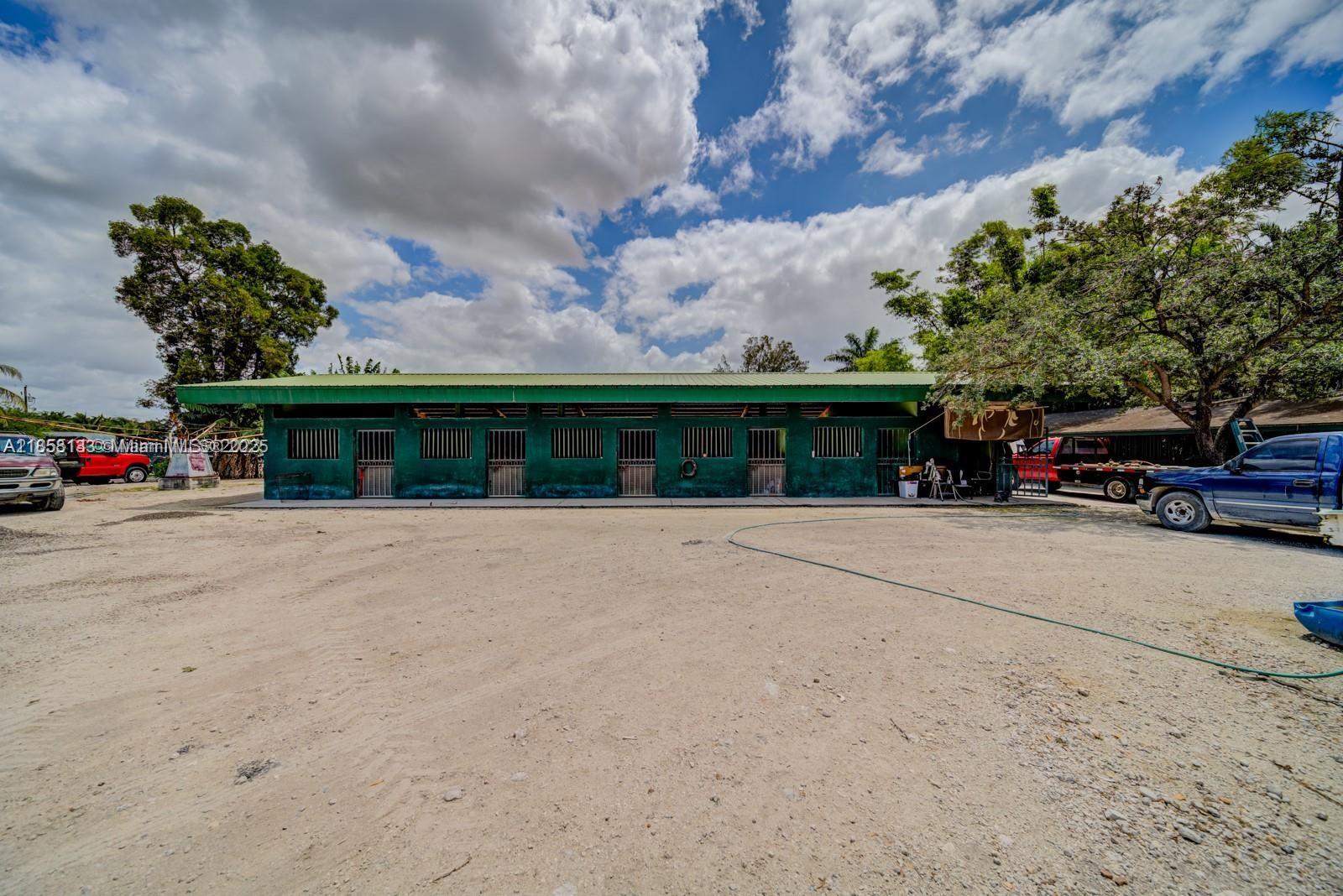 12160 NW 157 St