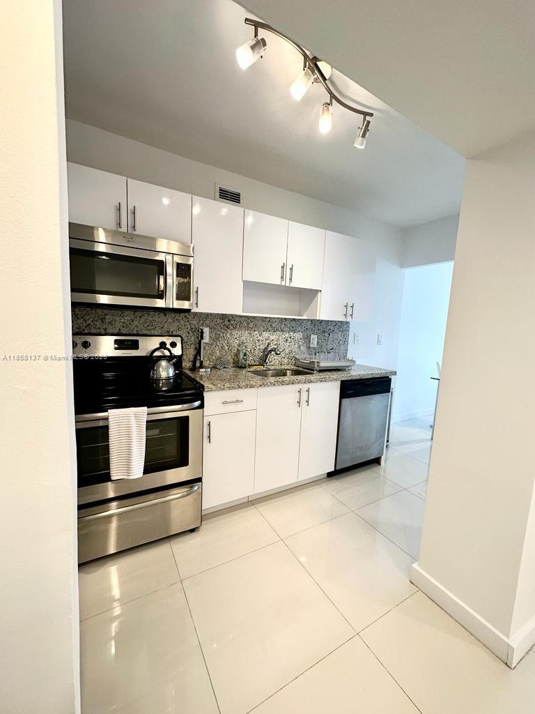 Property photo # 6