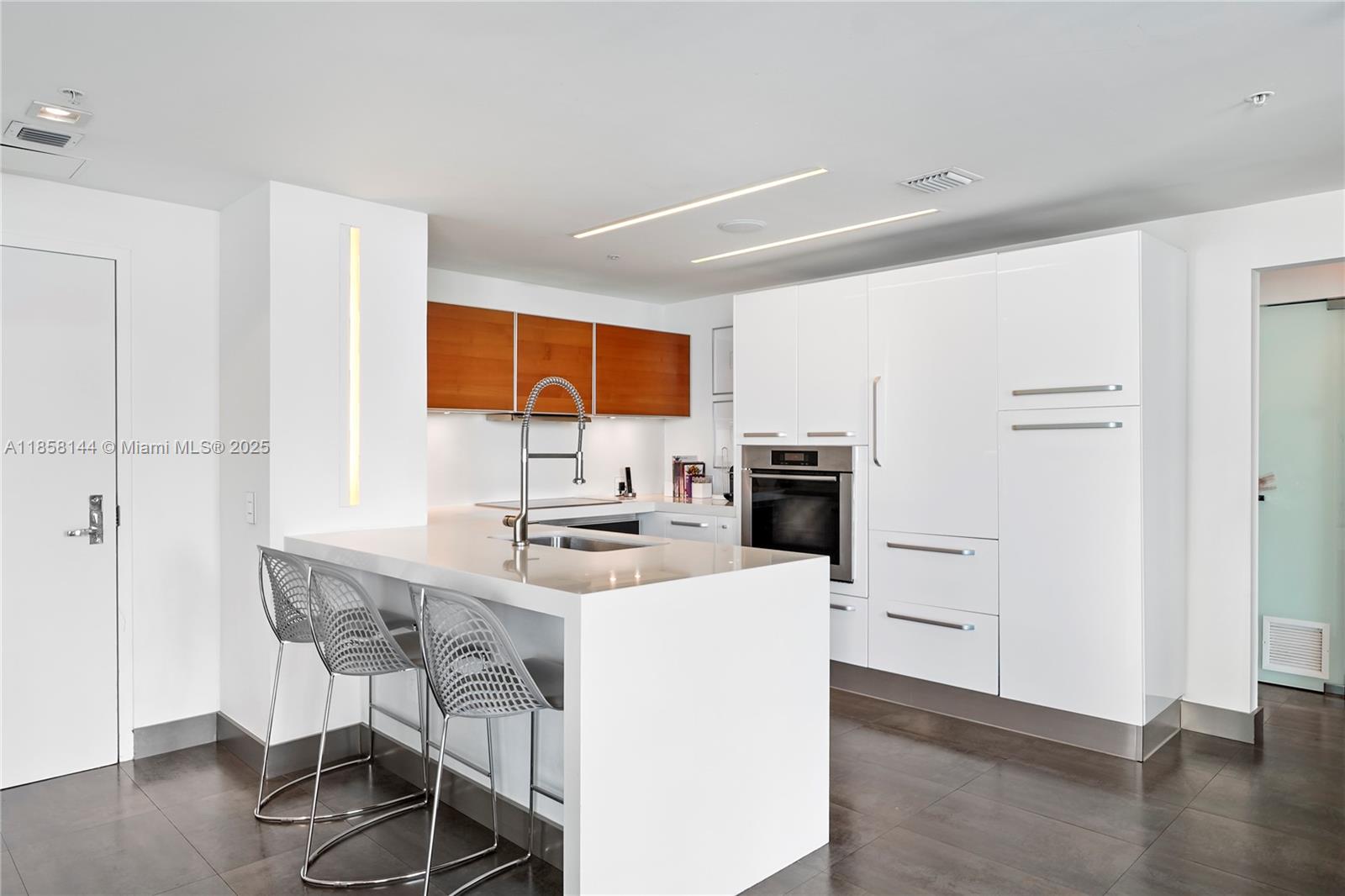Property photo # 3