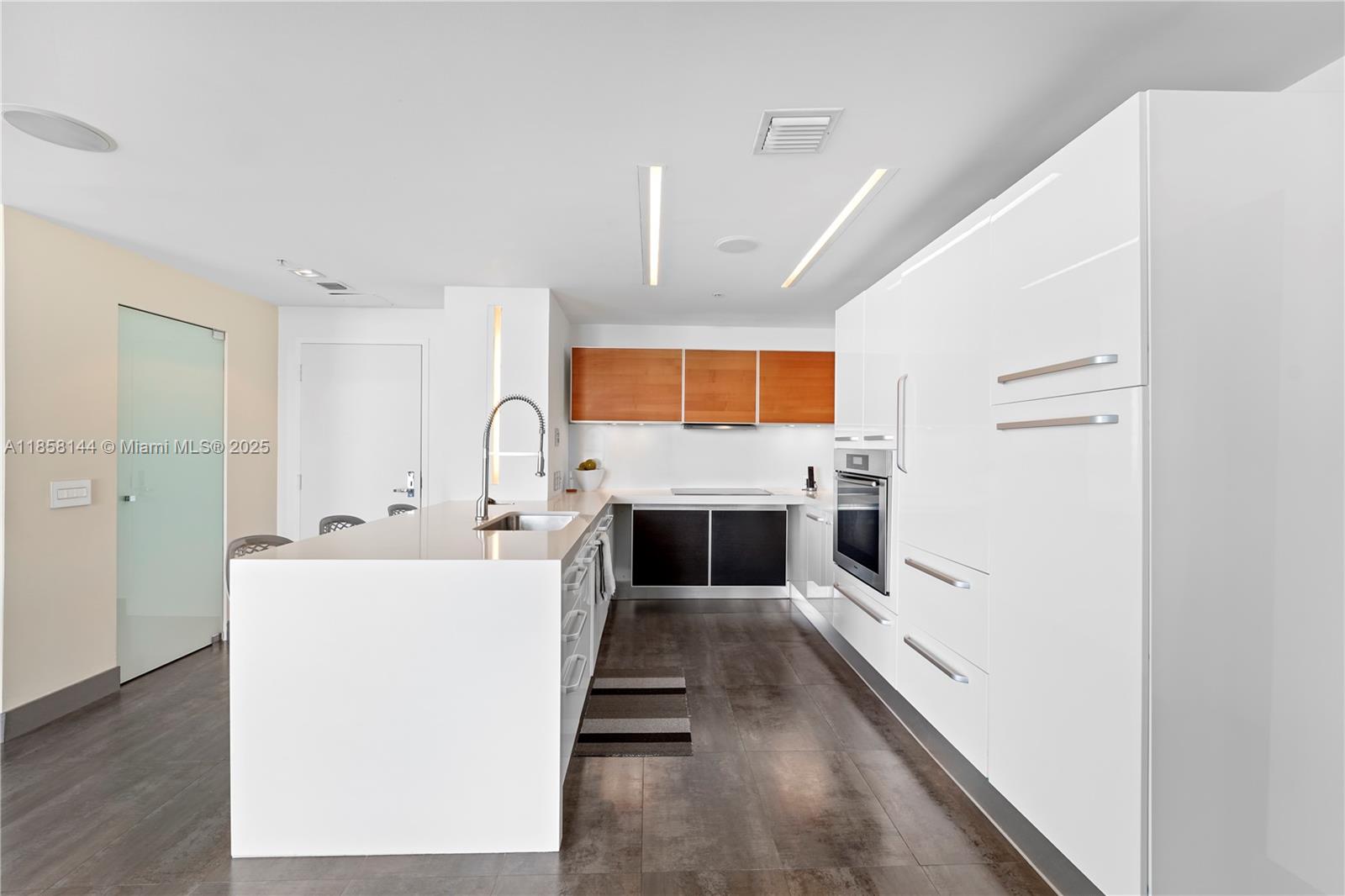Property photo # 8