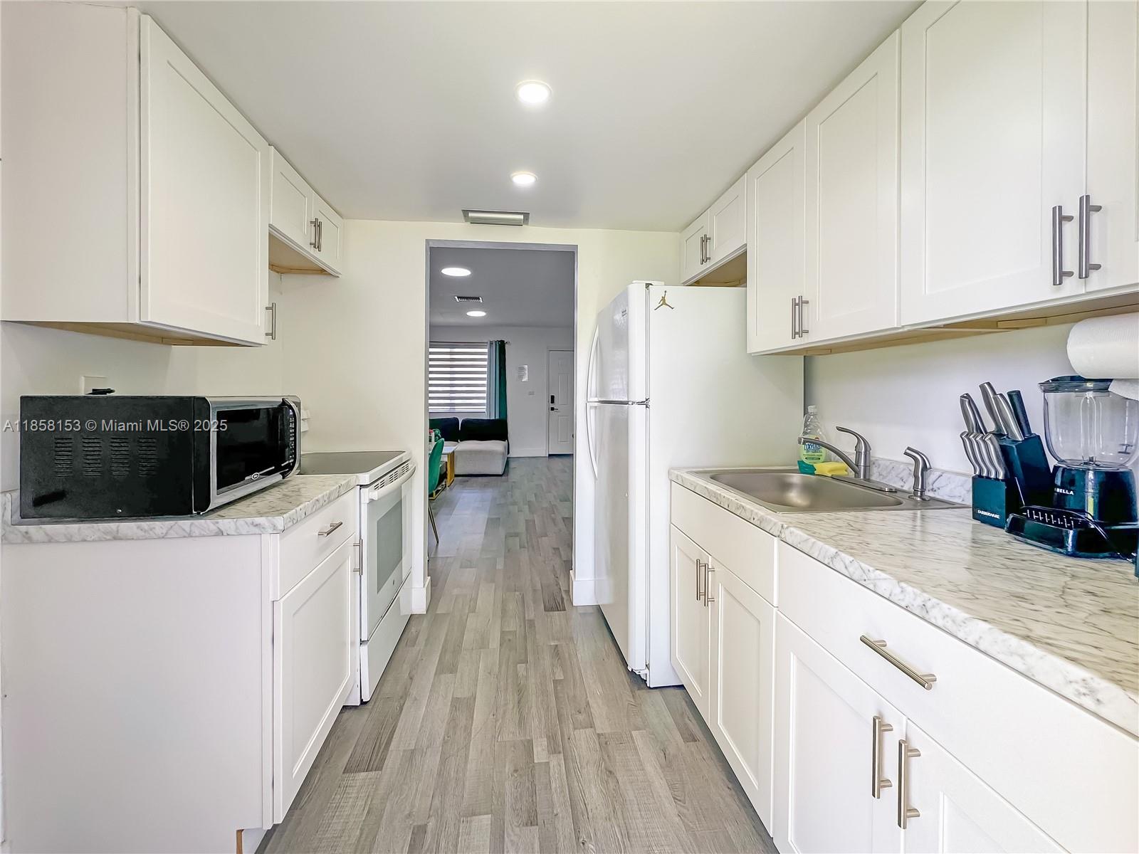 Property photo # 8