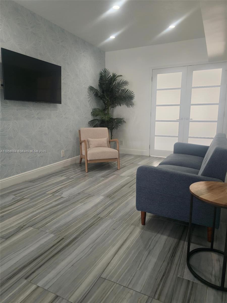 Property photo # 4