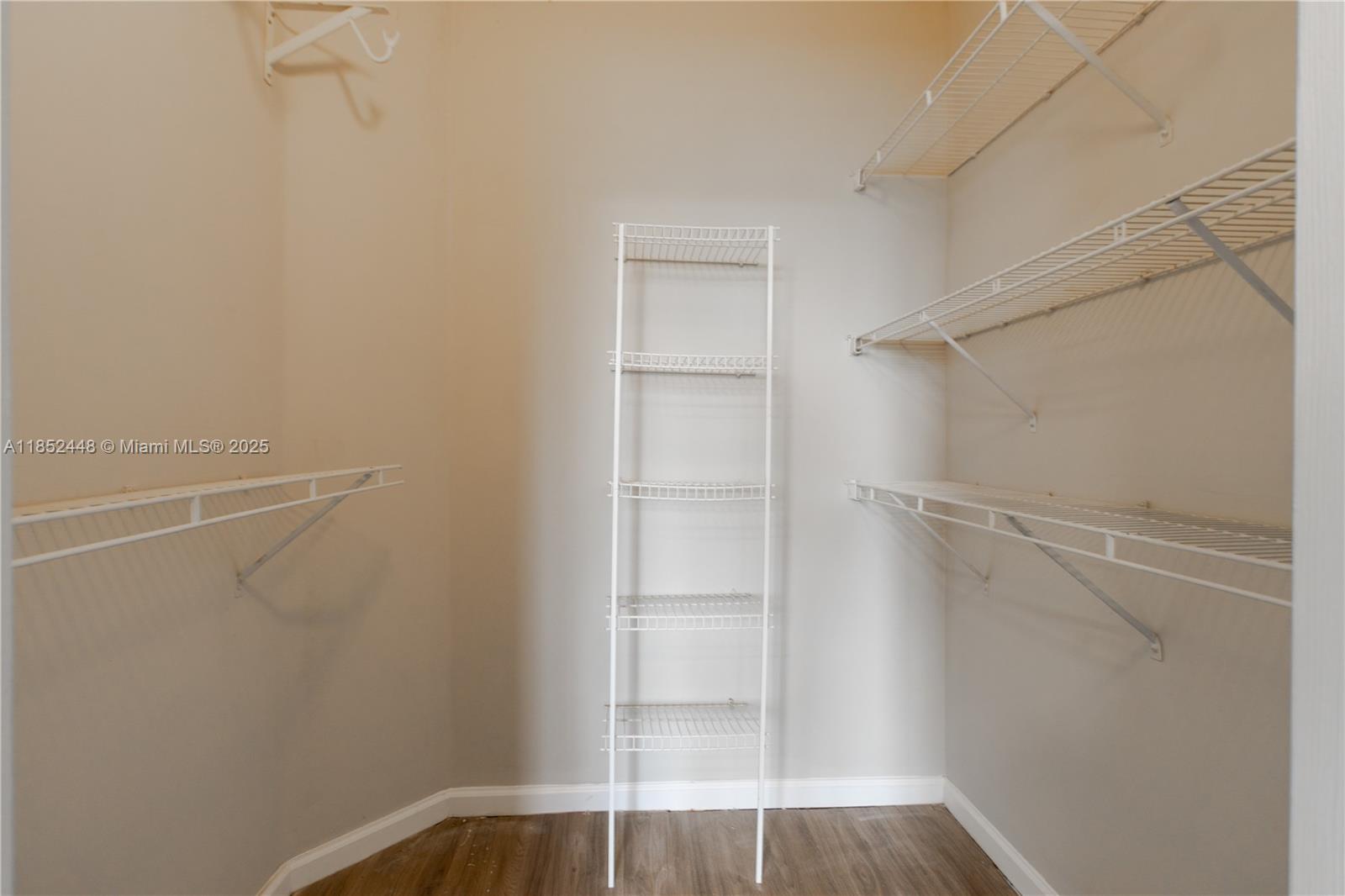 Property photo # 7