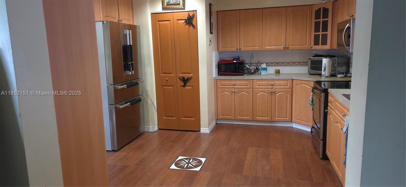 Property photo # 2