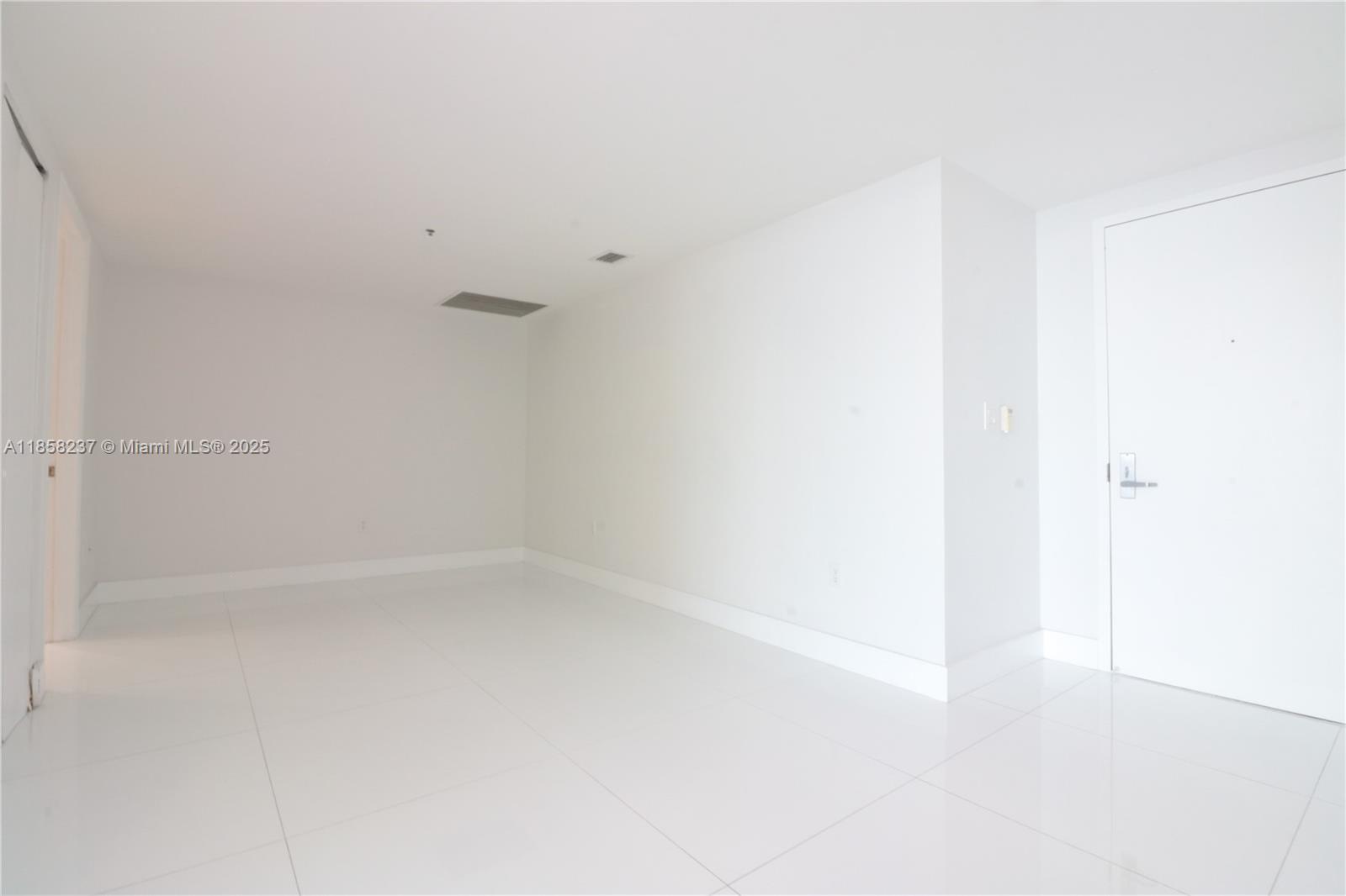 495 Brickell Ave #4005, Miami FL 33131
