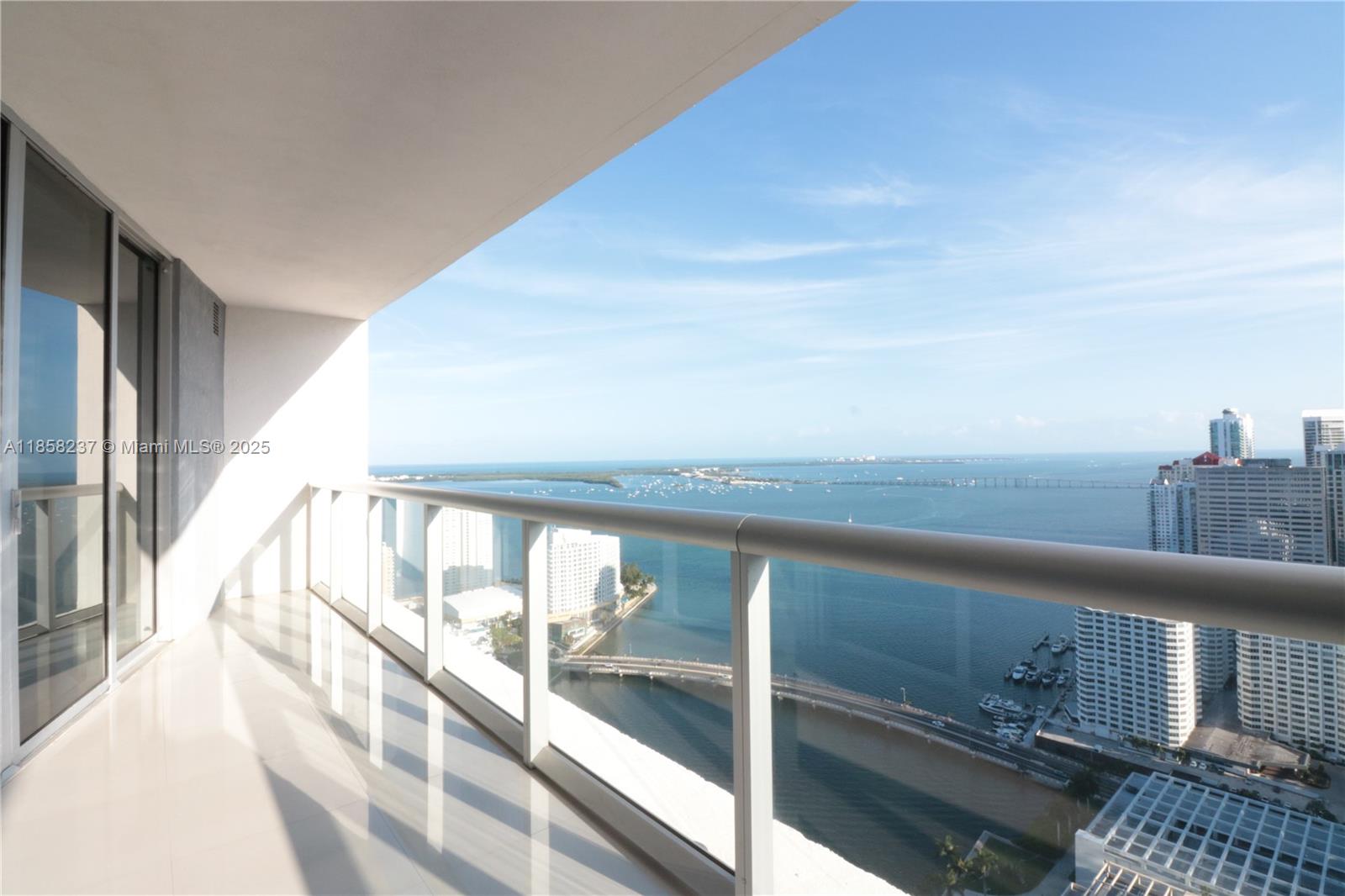495 Brickell Ave #4005, Miami FL 33131