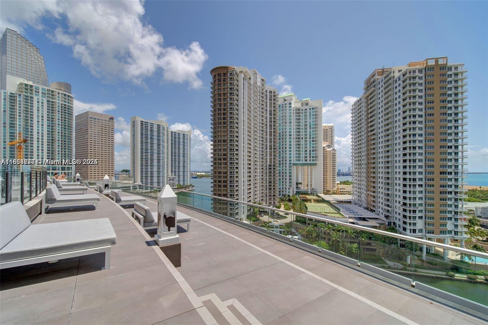 495 Brickell Ave #4005, Miami FL 33131