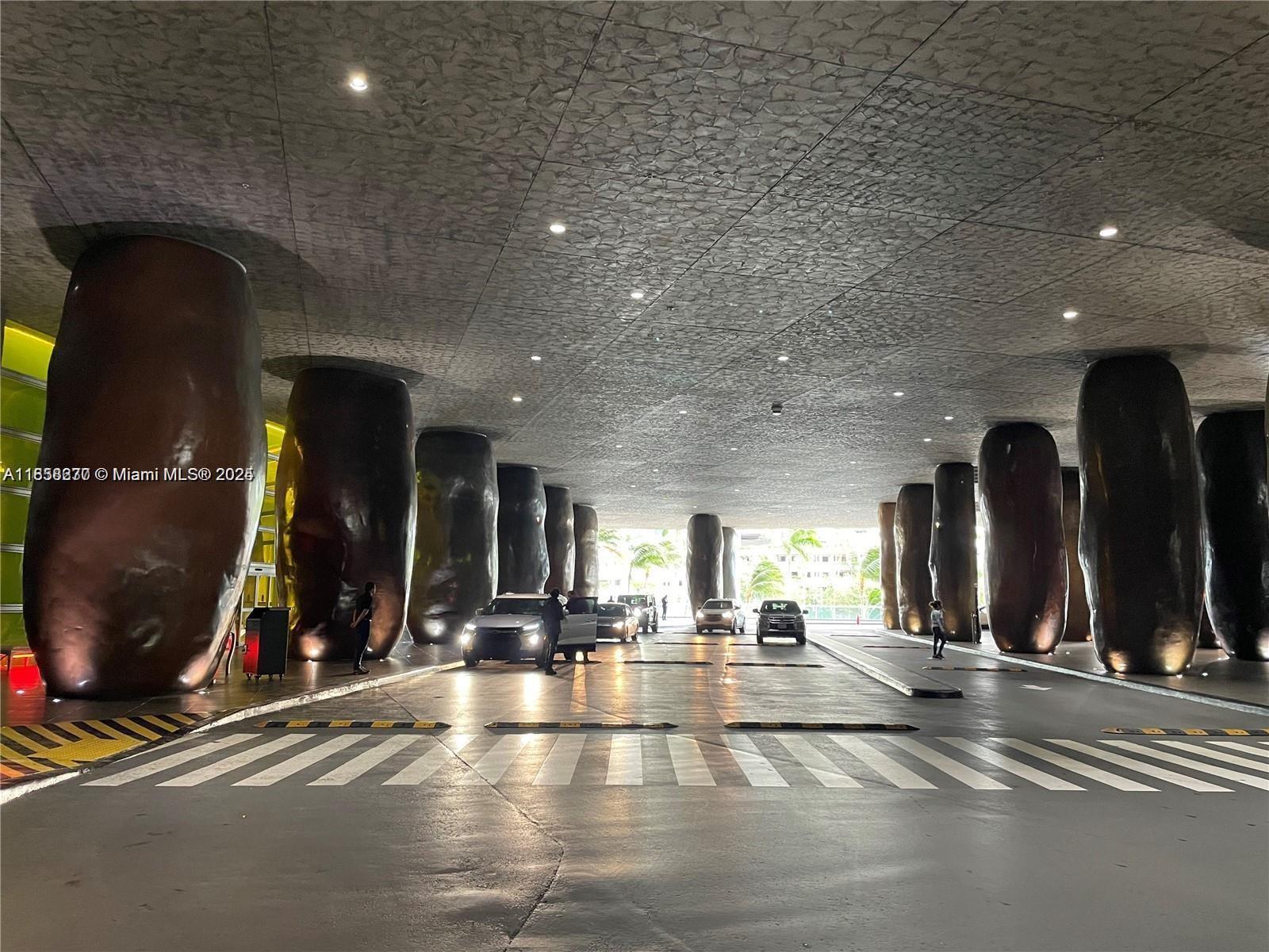 495 Brickell Ave #4005, Miami FL 33131