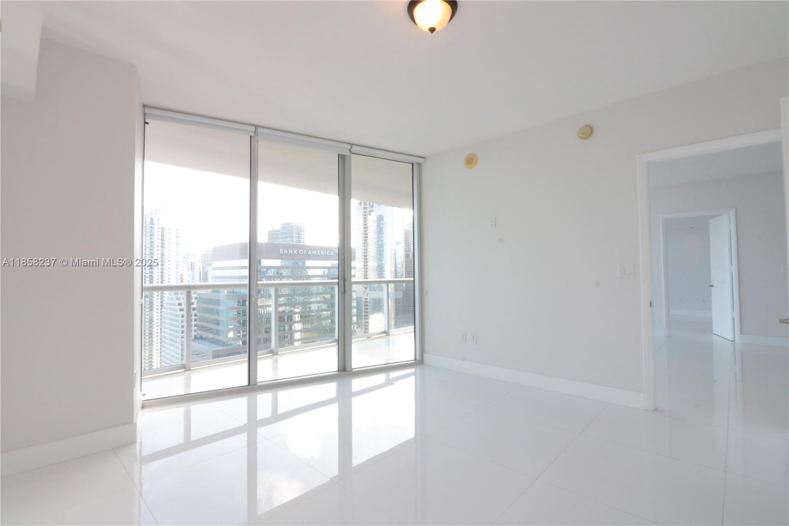 495 Brickell Ave #4005, Miami FL 33131