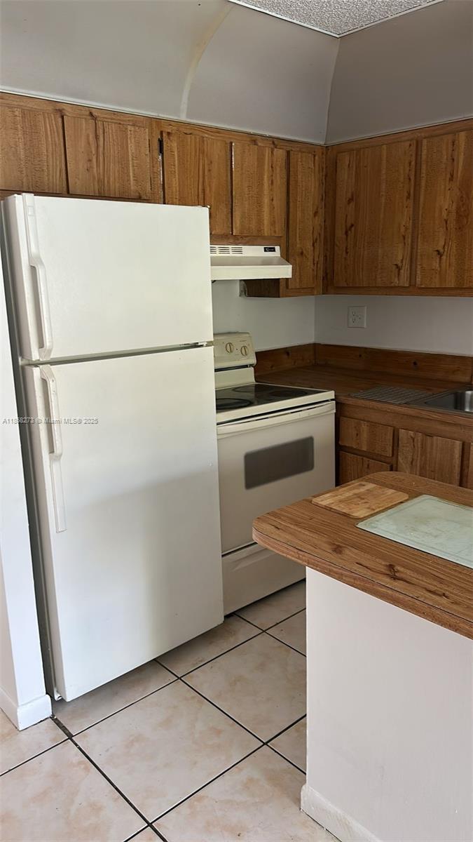 Property photo # 0
