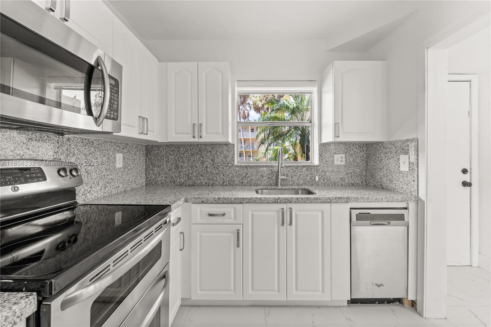 Property photo # 6