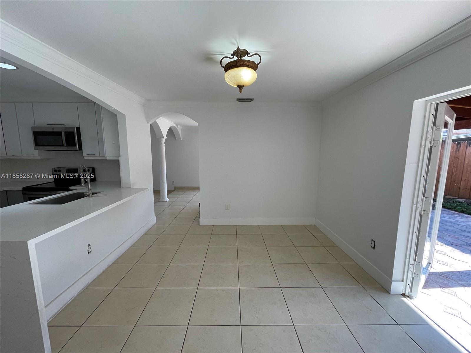 631 SW 99th Pl