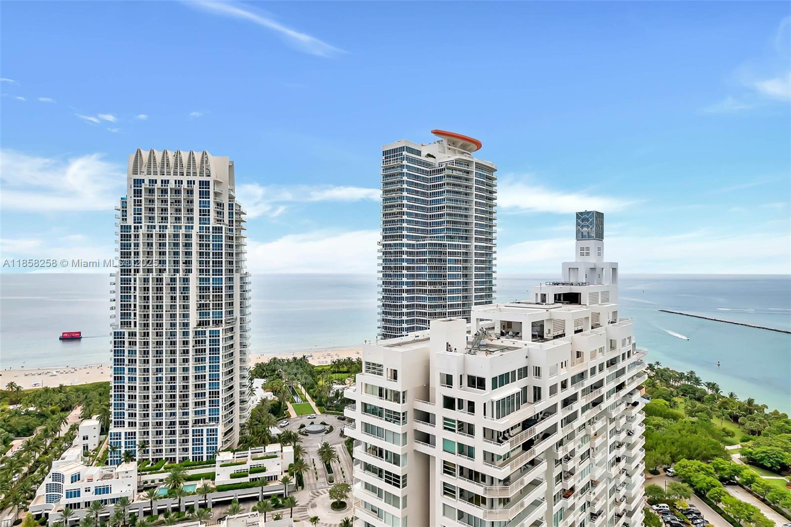 300 S Pointe Dr #2802, Miami Beach FL 33139