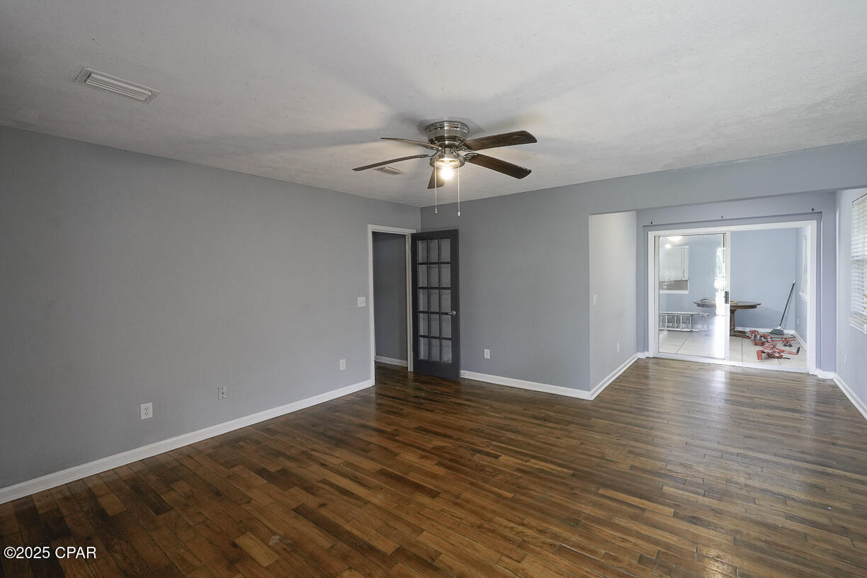 Image 2 For 336 Gray Avenue
