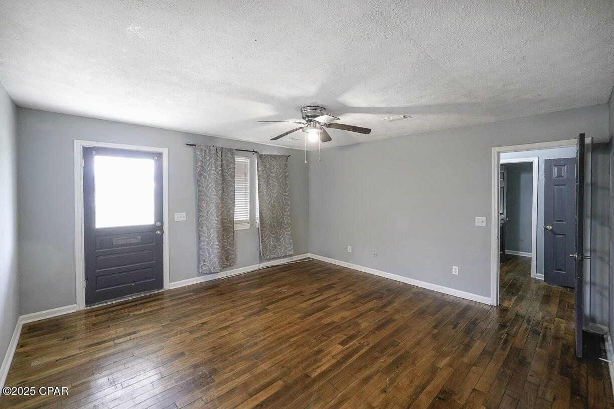 Image 3 For 336 Gray Avenue