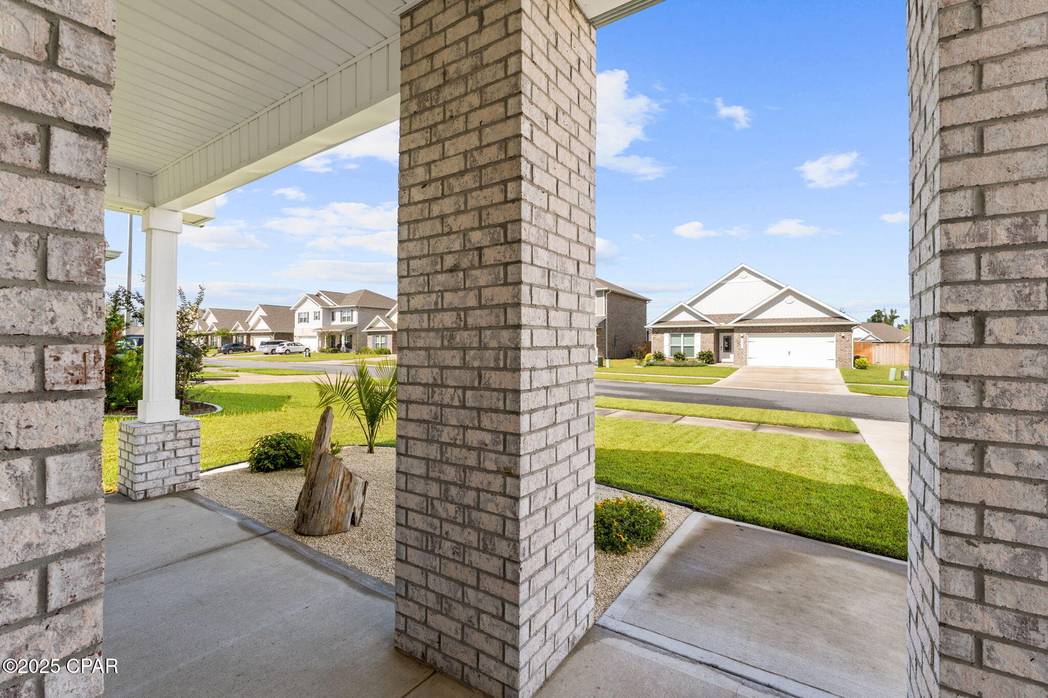 Image 2 For 1278 Conolly Boulevard