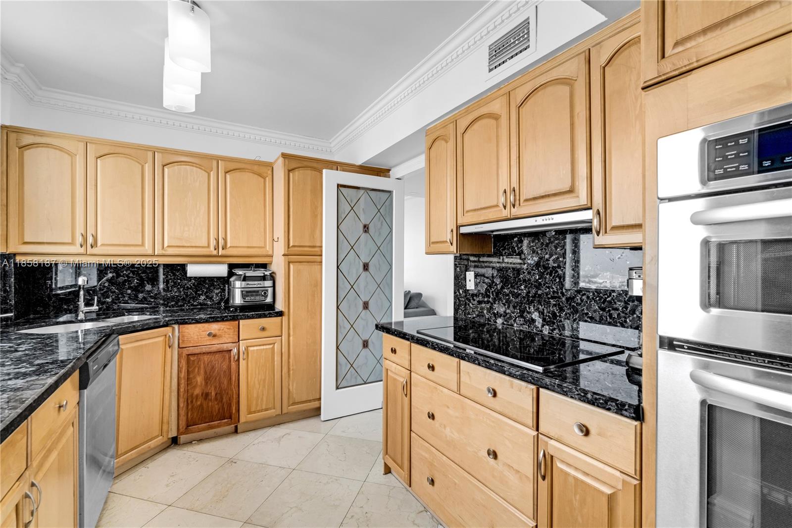 Property photo # 8