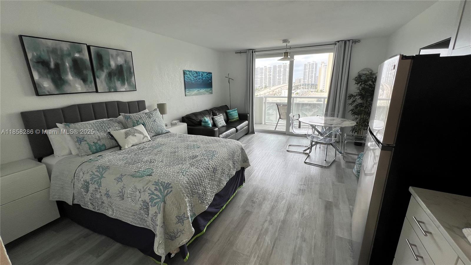 Property photo # 6