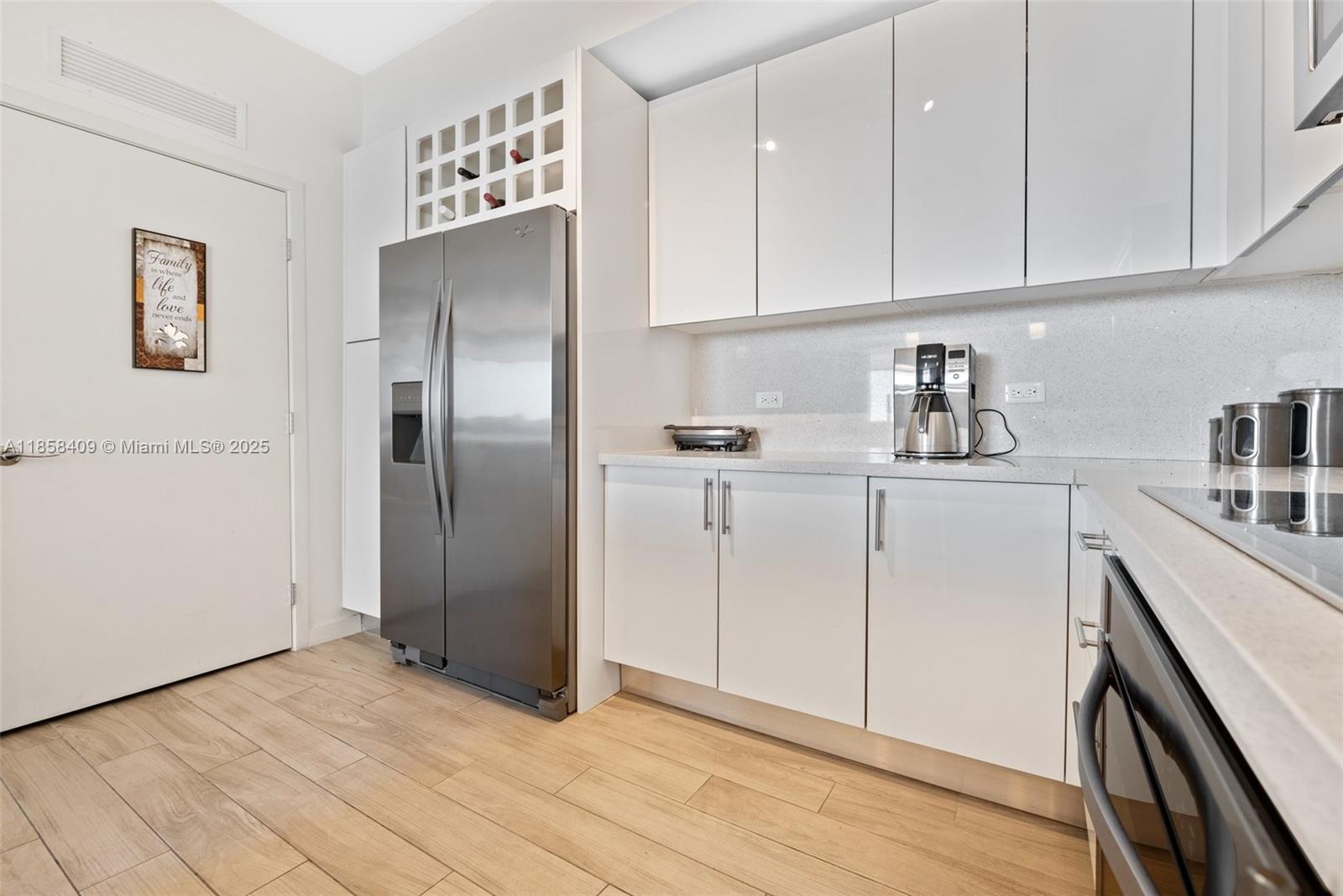 Property photo # 4