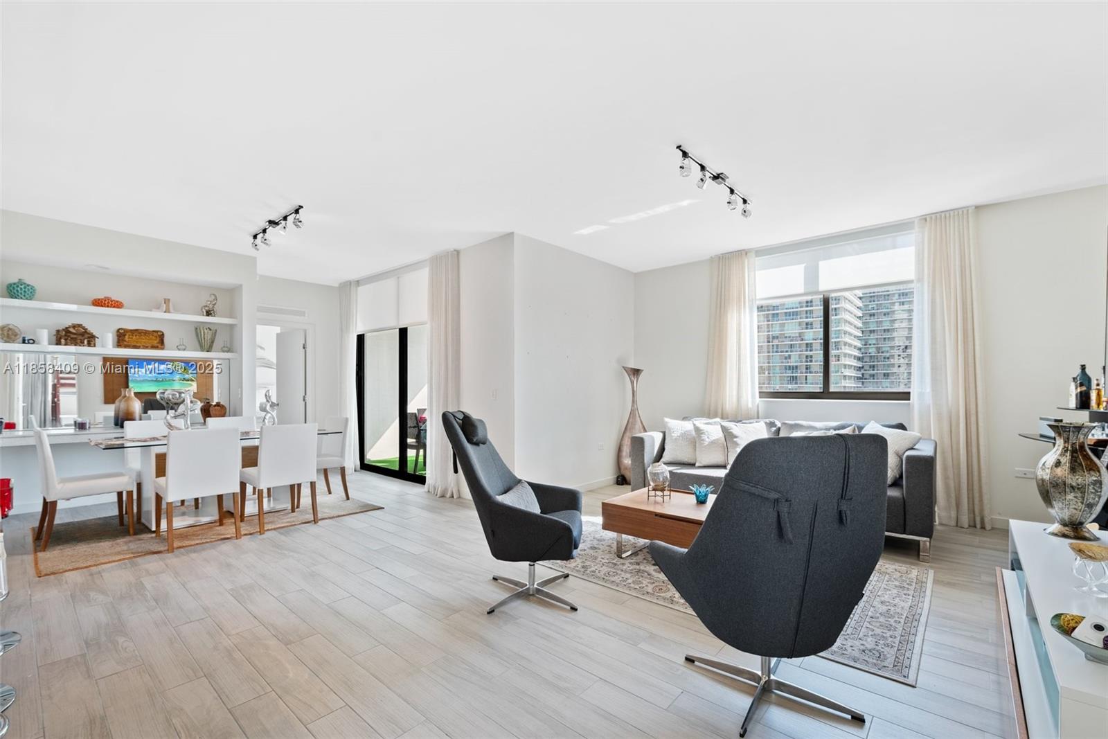 Property photo # 9
