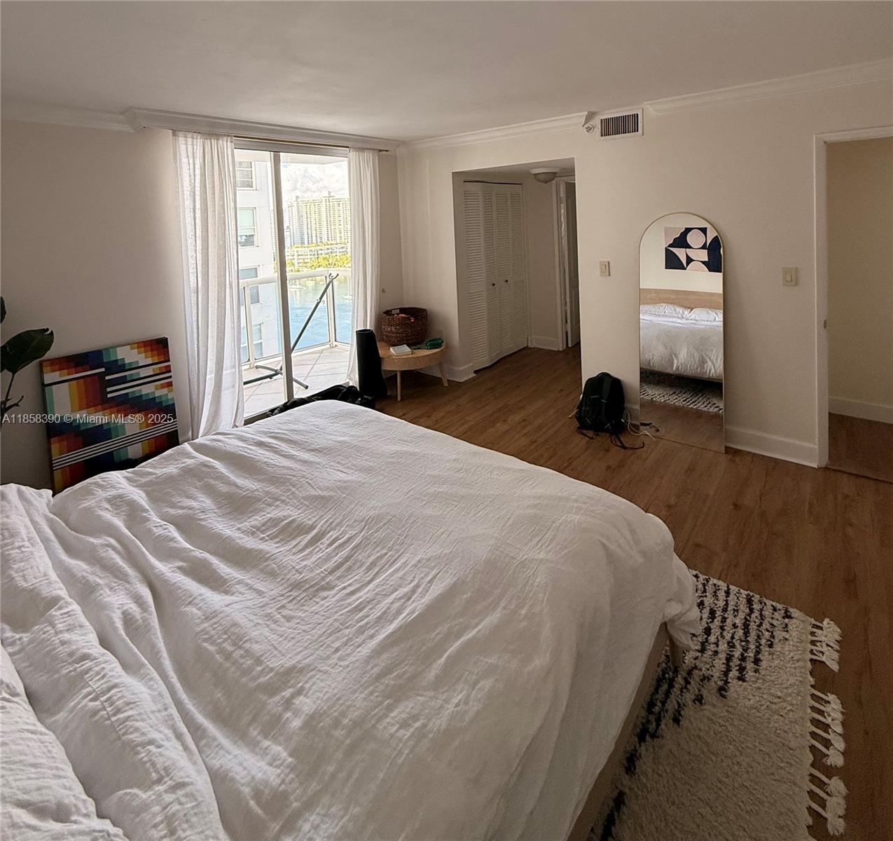 Property photo # 4