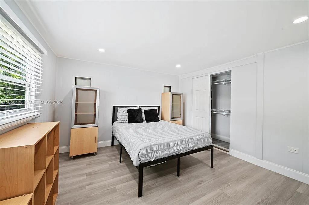 Property photo # 2