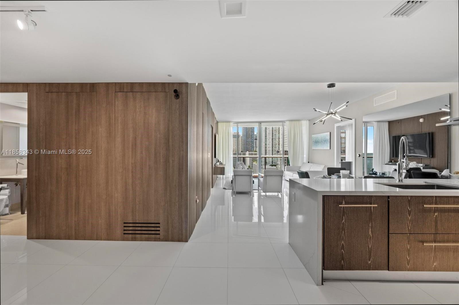 495 Brickell Ave #1903, Miami FL 33131