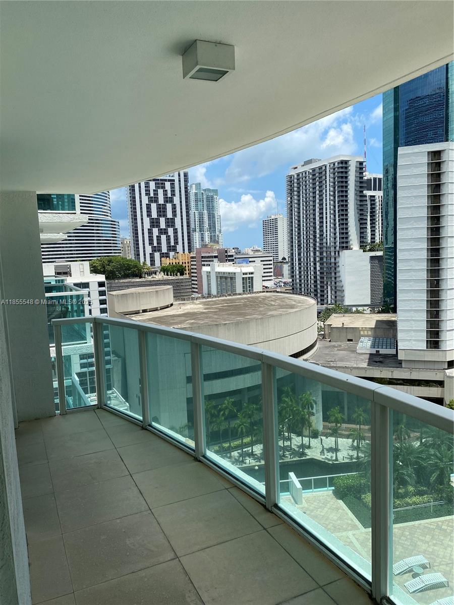 31 5th St Unit 1806, Miami, Florida 33131