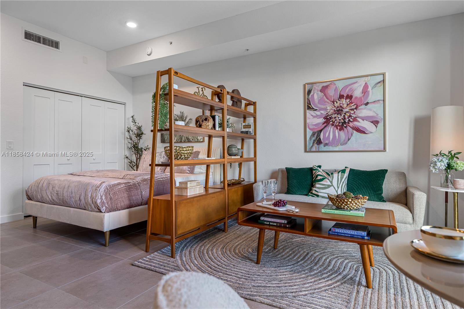 Property photo # 2