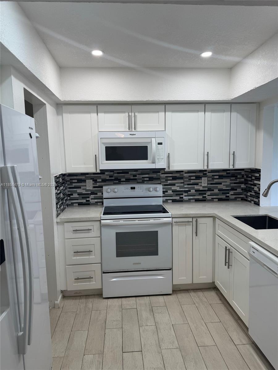 Property photo # 0